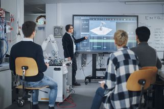 Bídná úspěšnost vysokoškoláků. „Tady jsou školy hrdé, že spoustu lidí vyhodí“ - Seznam Zprávy